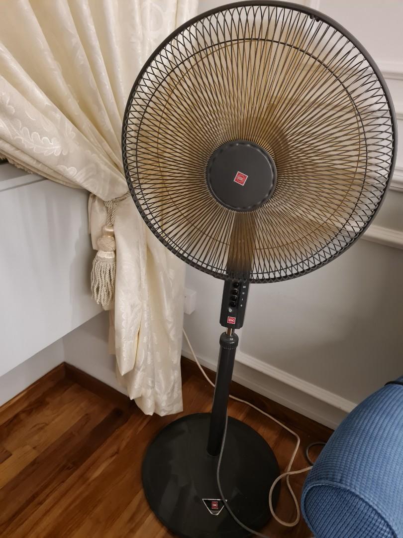 [CLEARING] KDK STAND FAN, Furniture & Home Living, Lighting & Fans