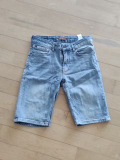 (Category: ) located in . Submitted by volks85 (Listing ID 1191666129, Image 1). Description: .