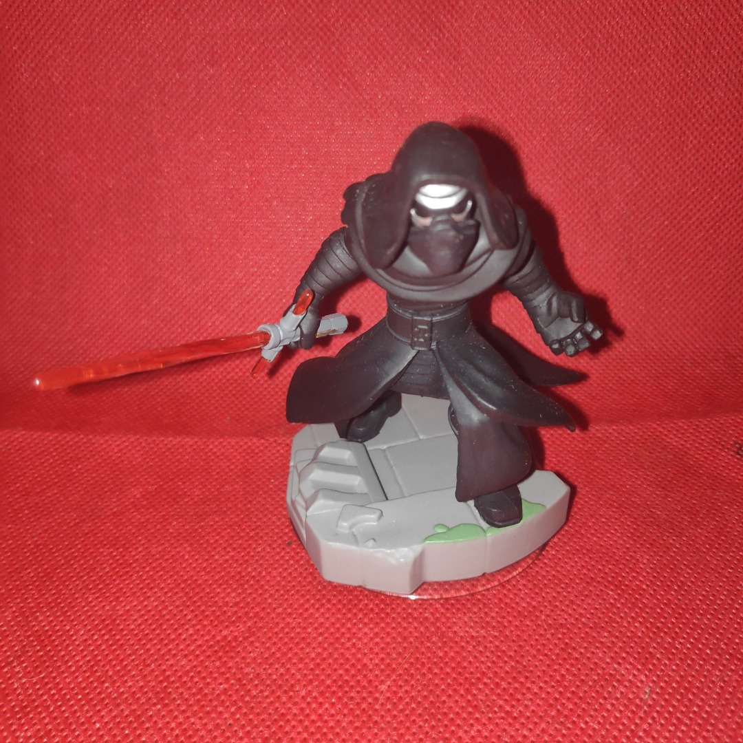 Disney Infinity Kylo Ren Ben Solo Star Wars Game, Hobbies & Toys, Toys ...