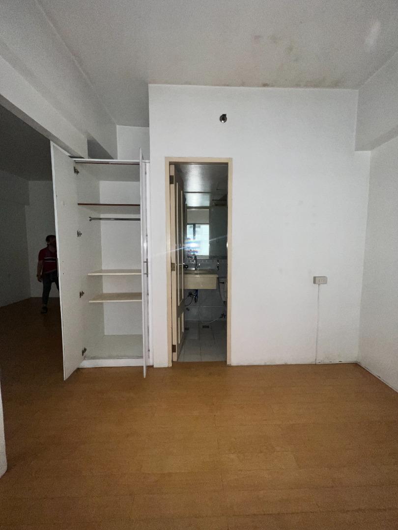 Eastwood Excelsior 1Bedroom Unit, Property, For Sale, Apartments & Condos on Carousell