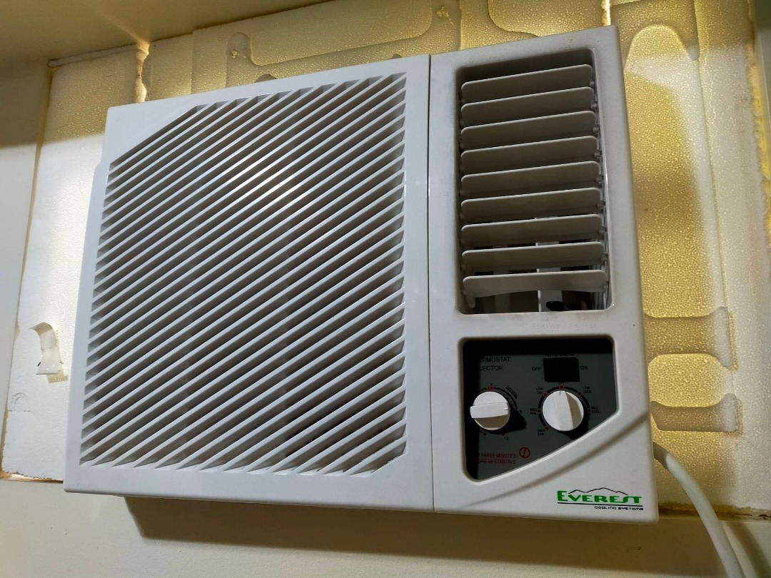 Everest 1HP Noninverter Aircon, TV & Home Appliances, Air Conditioning