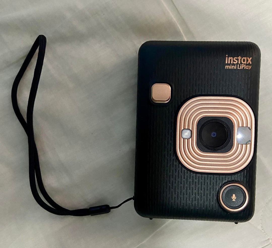 FUJIFILM INSTAX MINI LIPLAY CAMERA, Photography, Cameras on Carousell