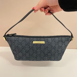（分類：）位於 。 由 vtstyle.11 提交（商品編號 1191556853，圖片 1）。簡介： 。