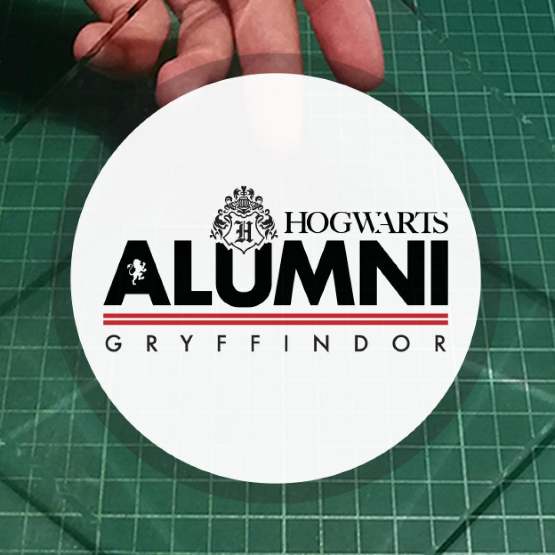 Harry Potter Hogwarts Alumni Gryffindor . Static Cling Car Windscreen