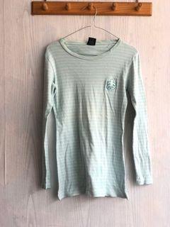 Kaos lengan panjang
