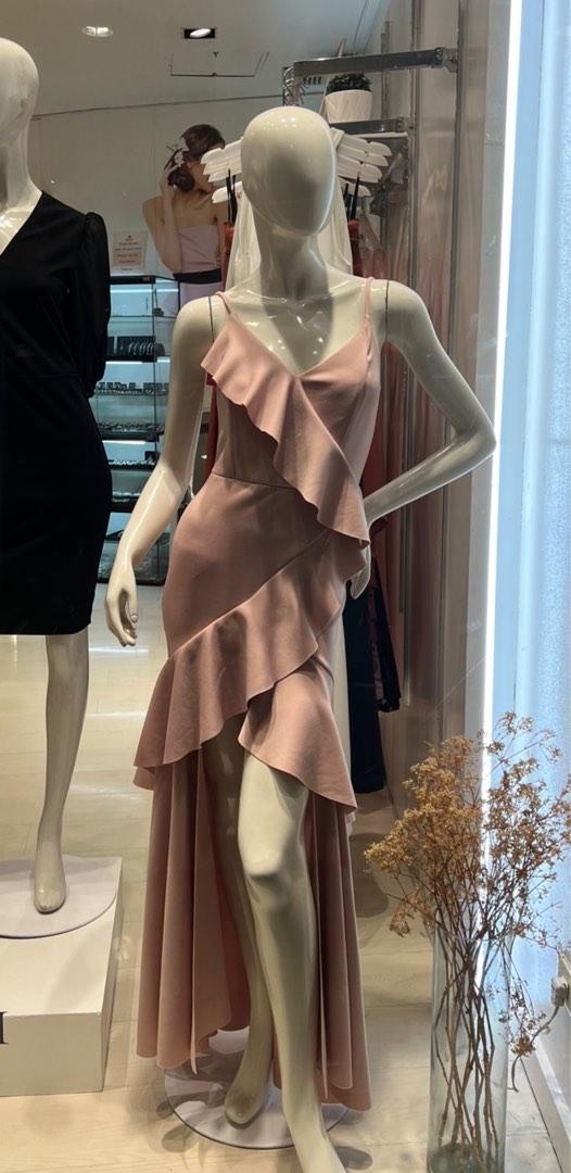 Karimadon Dress (XS), Women's Fashion, Dresses & Sets, Evening dresses &  gowns on Carousell