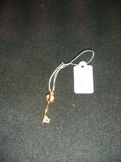 Key Pendant 1.30g gold 916