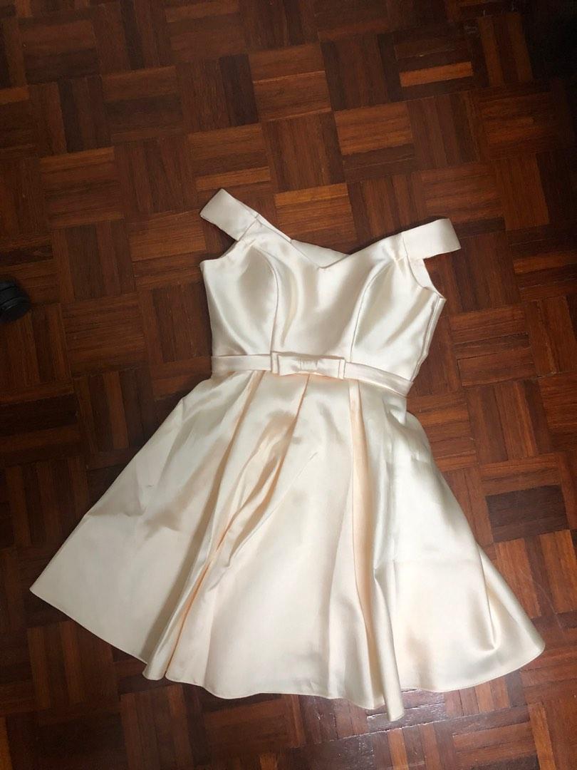 Pale yellow off the shoulder dress new arrivals
