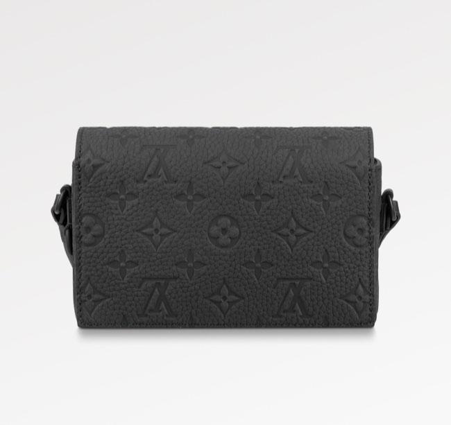 Shop Louis Vuitton 2024 SS M81746 Steamer Wearable Wallet (M81746) by  ElmShoesStyle