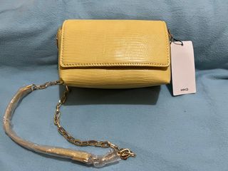 (Category: ) located in . Submitted by lulashops (Listing ID 1191629856, Image 1). Description: .