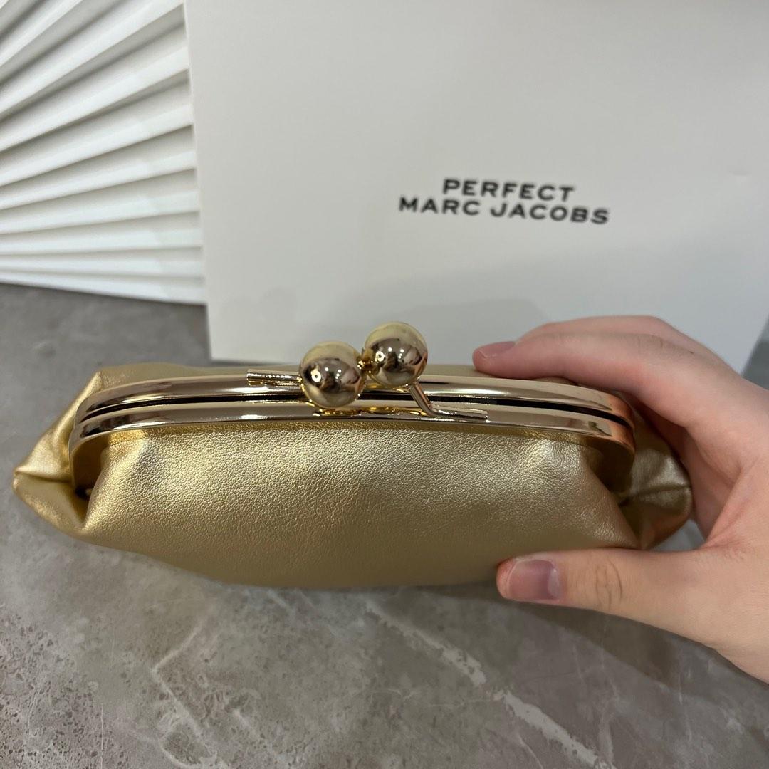 Marc jacobs coin 2025 pouch