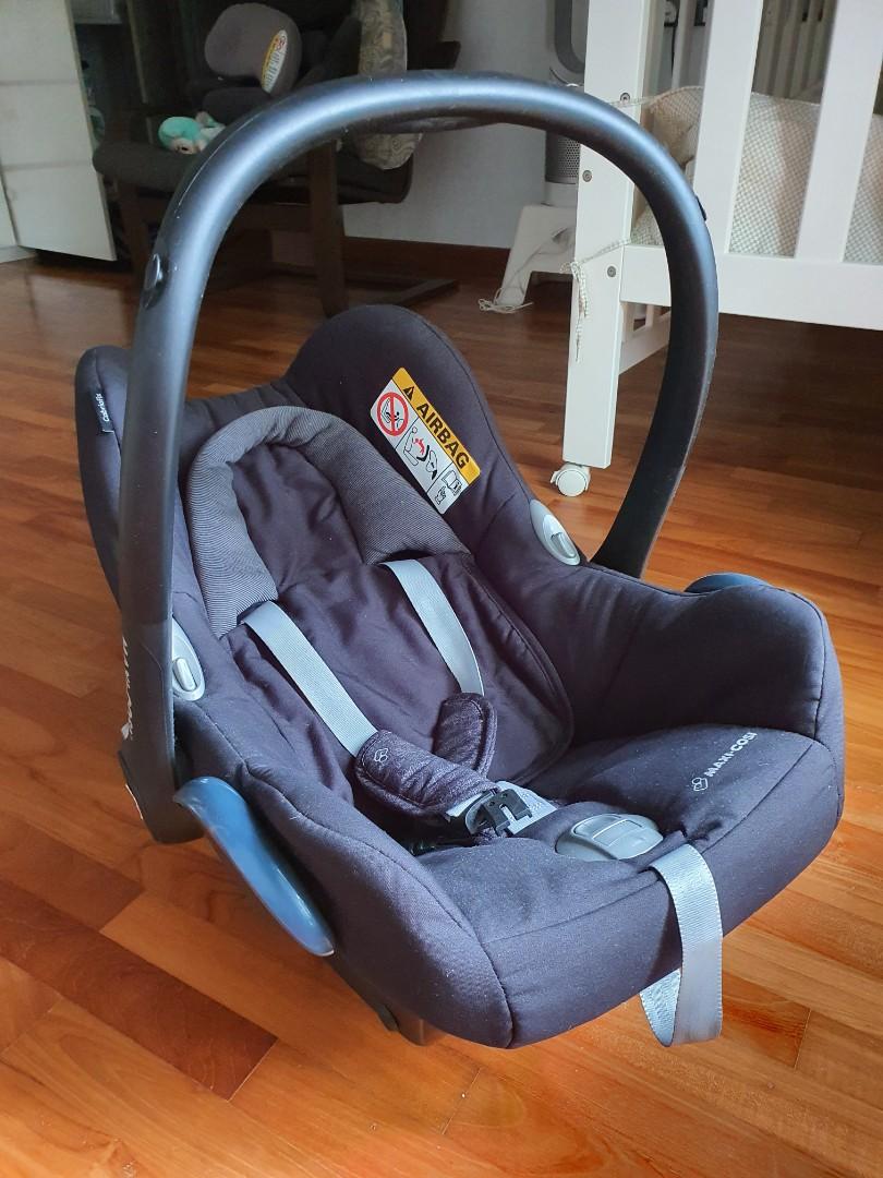 Maxi Cosi Cabriofix baby car Seat Babies Kids Going Out Car