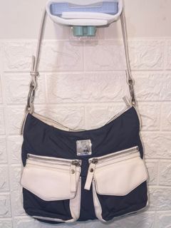 (Category: ) located in . Submitted by Cabb_Bags (Listing ID 1191518770, Image 1). Description: .