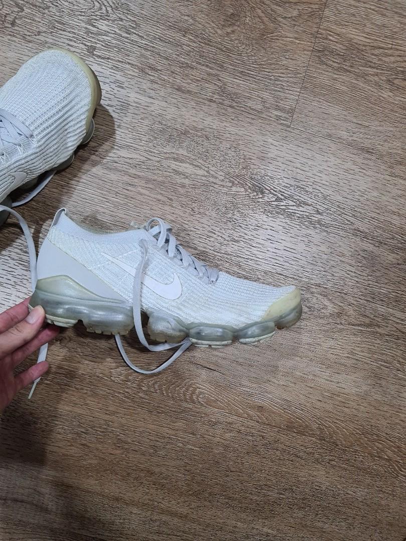 Vapormax on sale gris clair