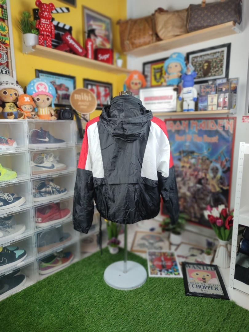 Nike reissue hotsell 1989 windbreaker