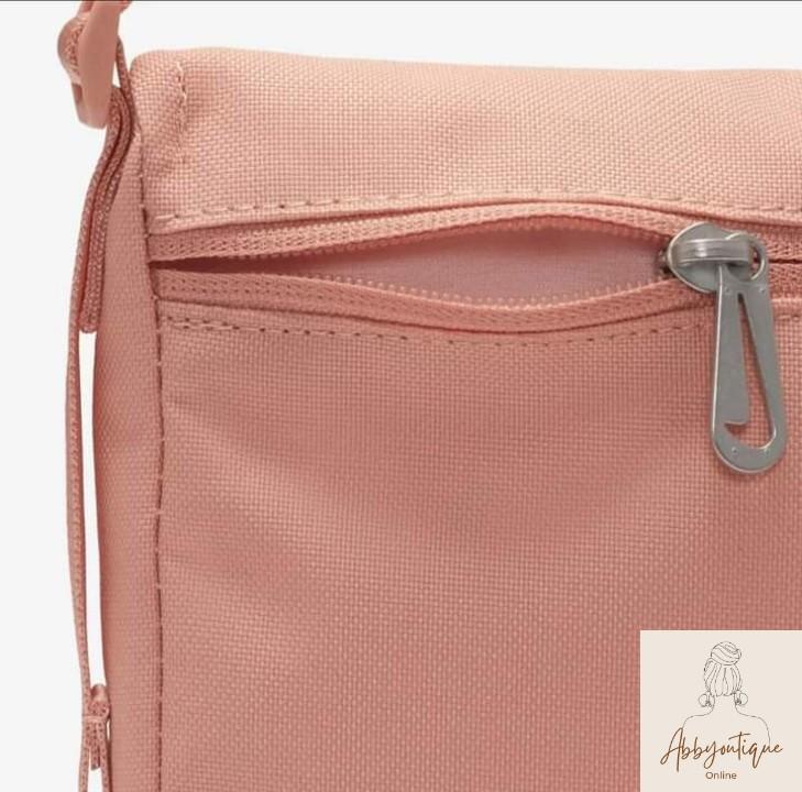 Nike Sportswear Furtura 365 Revel Crossbody Bag, Women's Fashion, Bags