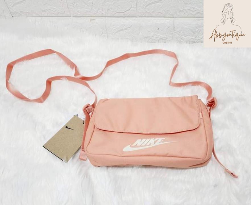 Nike Sportswear Furtura 365 Revel Crossbody Bag, Women's Fashion, Bags