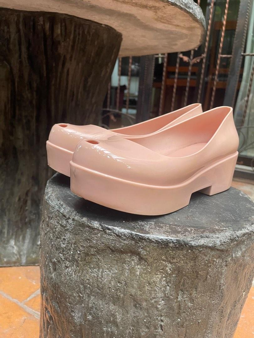 Pink jelly wedges, Women's Fashion, Footwear, Sandals on Carousell