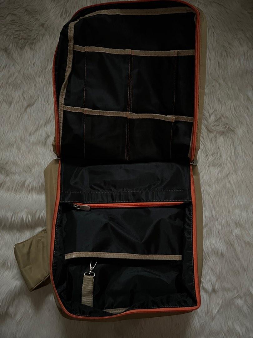 Preloved Baby Bag or Diaper Bag (Category: Diaper Bags & Wetbags) located in Marikina City. Submitted by roxannemaycruz (Listing ID 1191544821, Image 2). Description: Message me for more pics Just needs cleaning.