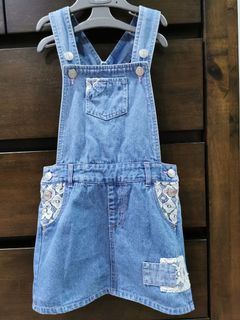 (Category: ) located in . Submitted by lexibabycloset (Listing ID 1191501214, Image 1). Description: .
