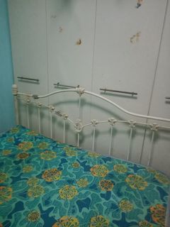 (Category: ) located in . Submitted by Chakou (Listing ID 1191635822, Image 1). Description: .