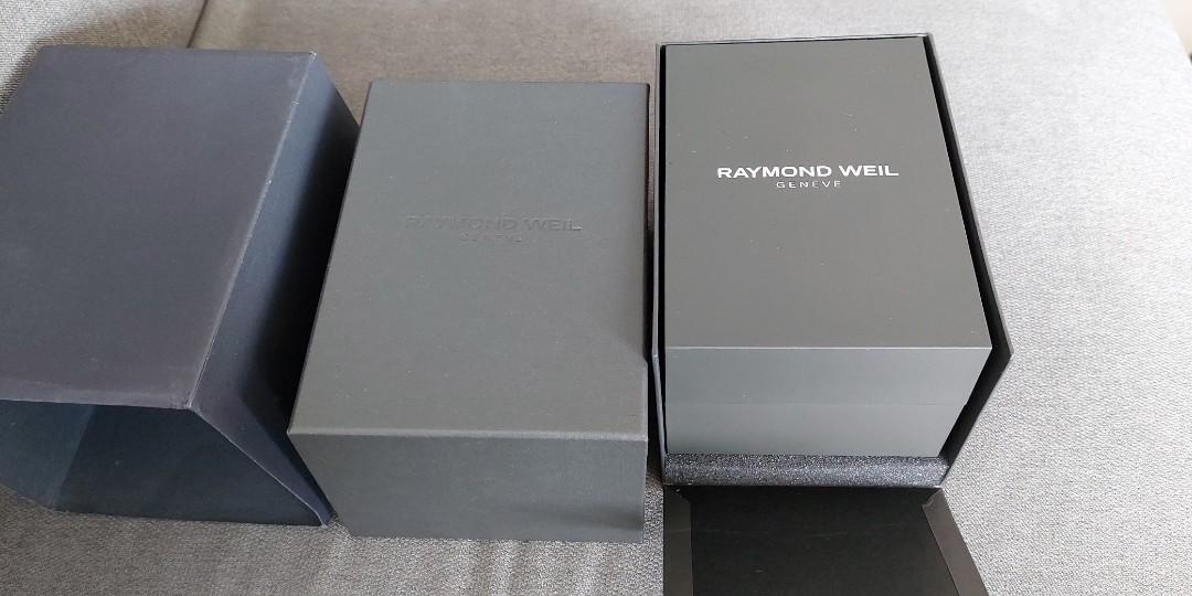 Raymond weil watch box hotsell