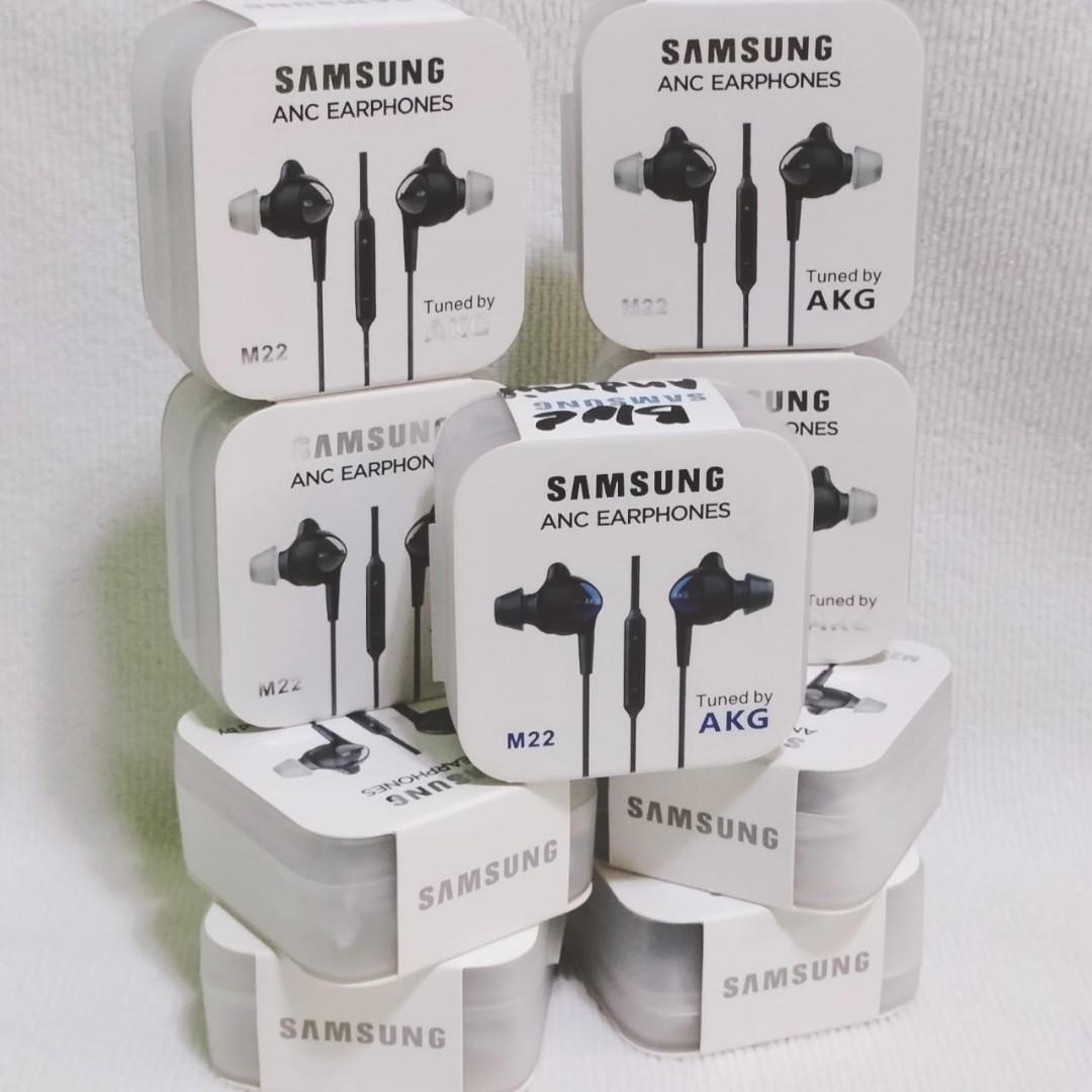 Samsung ANC Original Headset (Category: Earphones) located in Paranaque City. Submitted by audioaddict0517 (Listing ID 1191500768, Image 2). Description: Pricelist 😉 3.55 MM jack - 650 pesos Type C - 750 pesos.