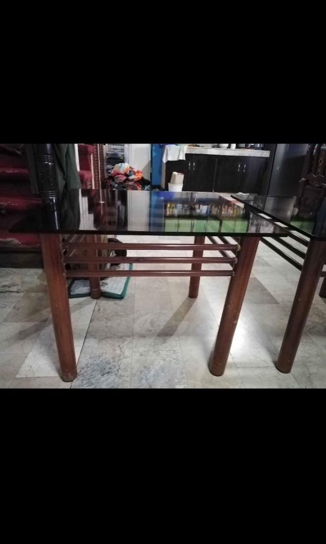 Side /end table (Category: Tables & Sets) located in Marikina City. Submitted by jesus1smysavi0r (Listing ID 1191655199, Image 1). Description: 1 piece avail on sale! Narra like wood.