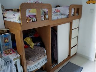 （分類：）位於 。 由 jan2254 提交（商品編號 1191618639，圖片 1）。簡介： 。