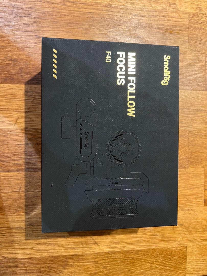 Smallrig manual follow focus with optional larger gear, Photography