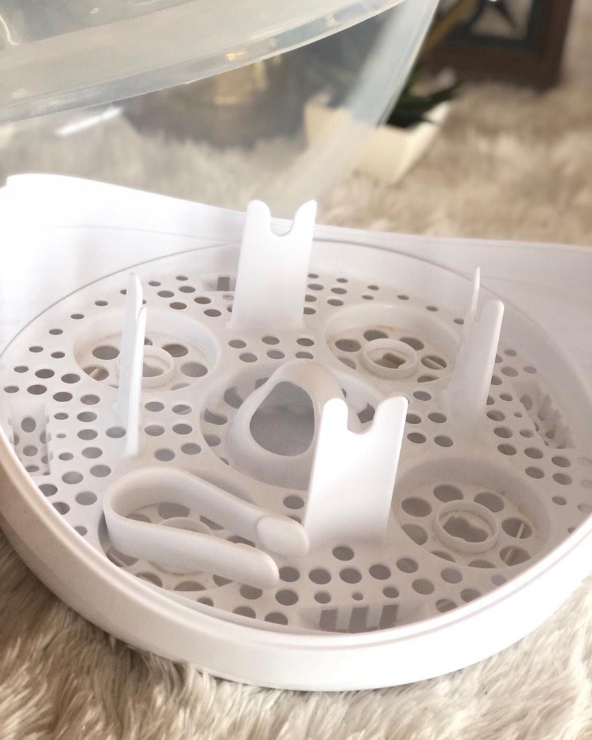 Tommee Tippee Microwave Sterilizer Baby Bottle Sterilizers (Category: Breastfeeding & Bottle Feeding) located in Dipolog. Submitted by playmatesfriend.ph (Listing ID 1191508417, Image 2). Description: .