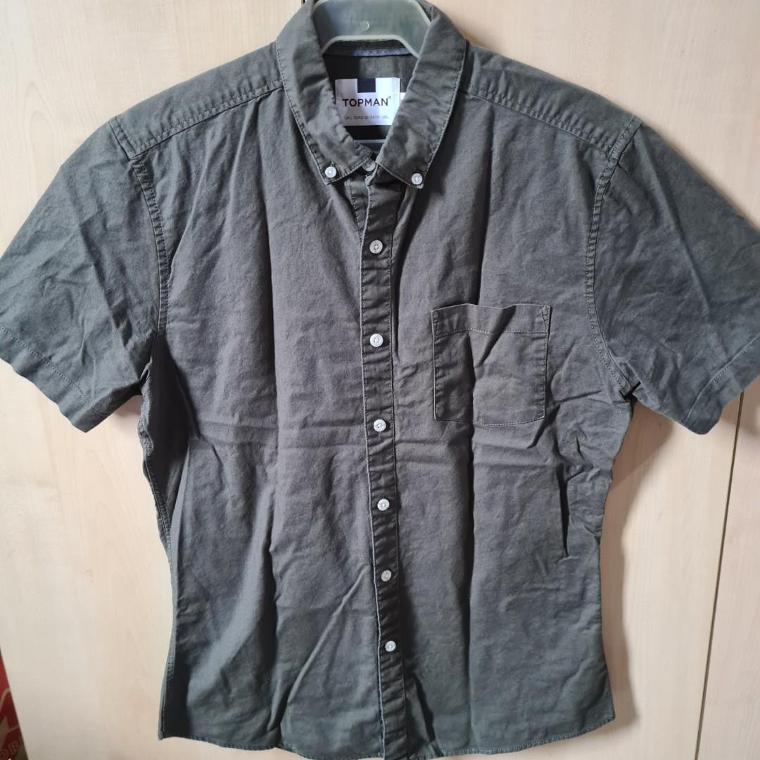Topman Polo (Category: Formal Shirts) located in Quezon City. Submitted by Strawhat10 (Listing ID 1191551469, Image 1). Description: Topman dark green polo Bought at Topman Trinoma (pre-pandemic) Size: USA Large (slim fit).