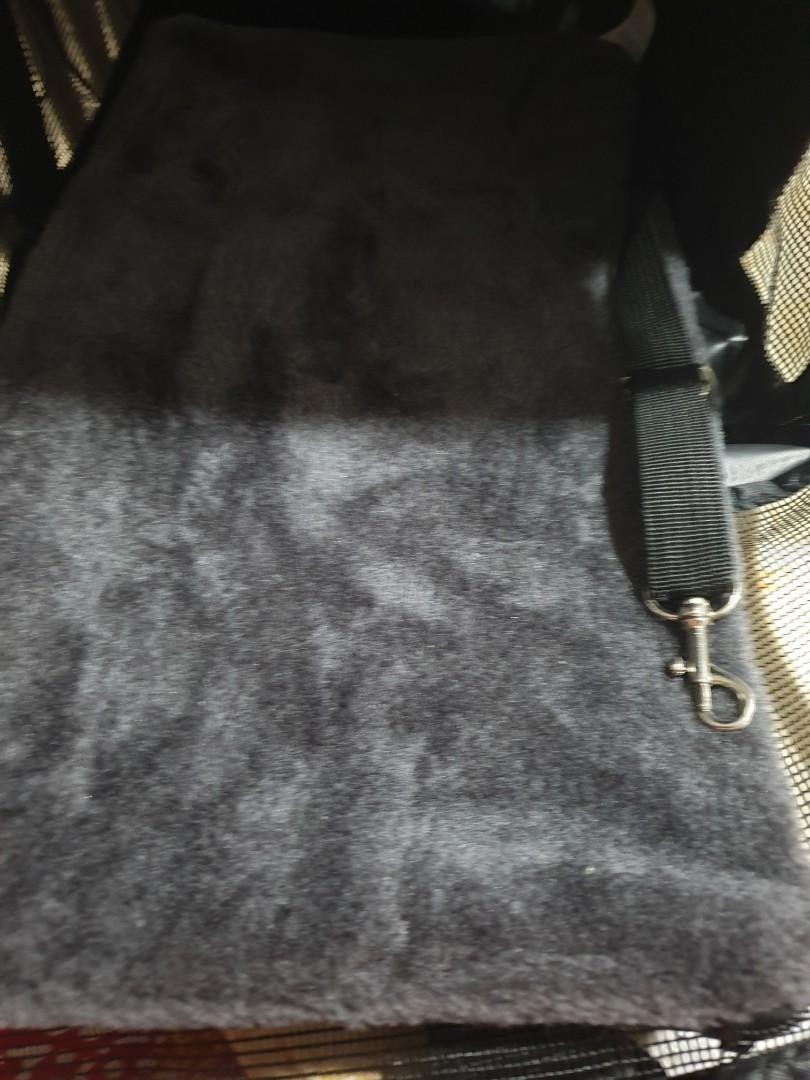 Trixie Adriana Pet Carrier Bag, Pet Supplies, Homes & Other Pet