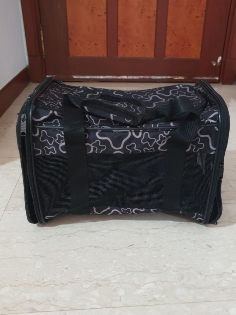 Trixie Adriana Pet Carrier Bag, Pet Supplies, Homes & Other Pet