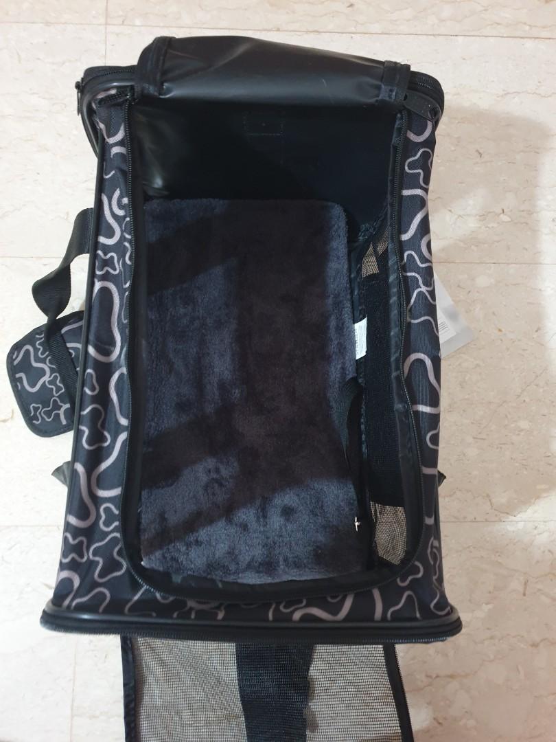 Trixie Adriana Pet Carrier Bag, Pet Supplies, Homes & Other Pet