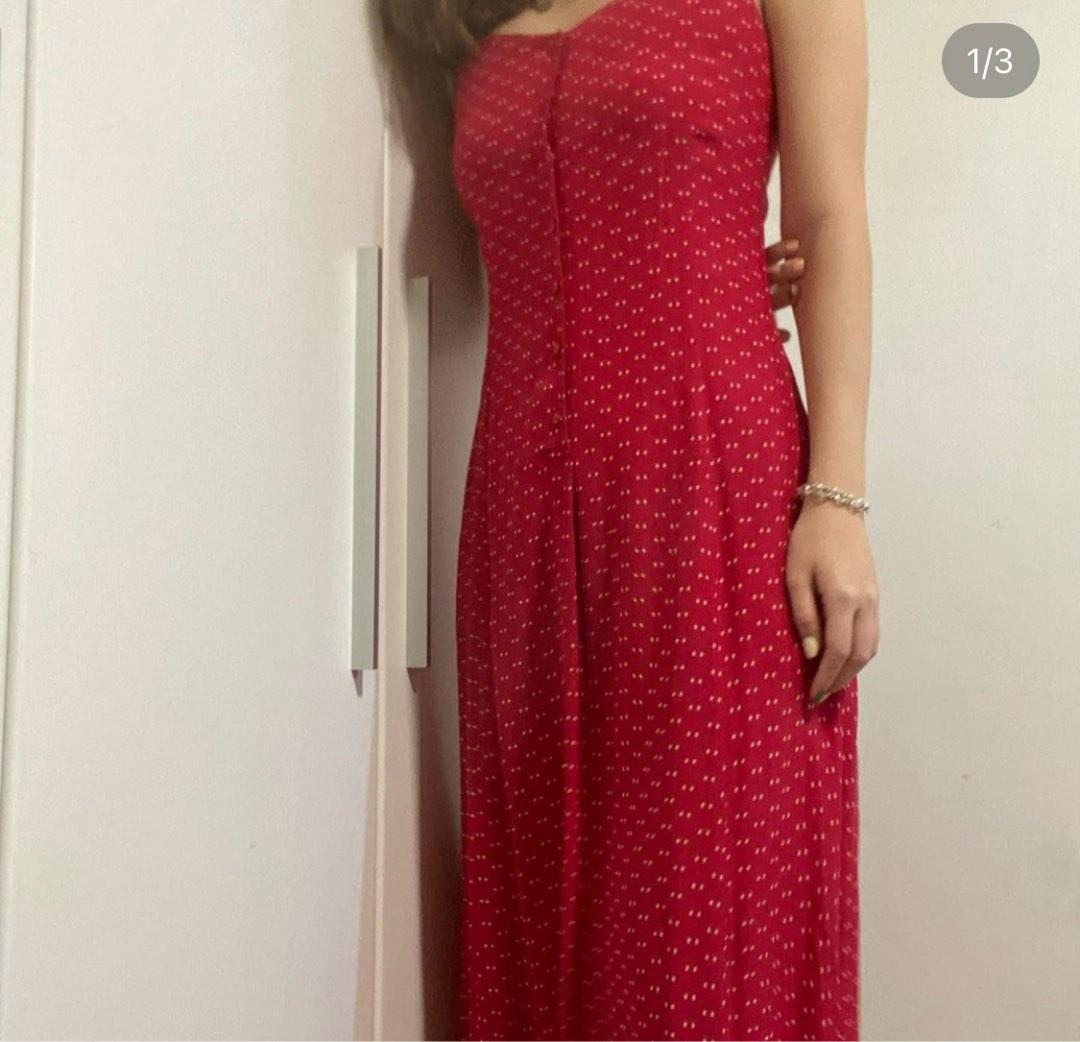 Uniqlo maxi dress red, Women's Fashion, Dresses & Sets, Dresses on Carousell