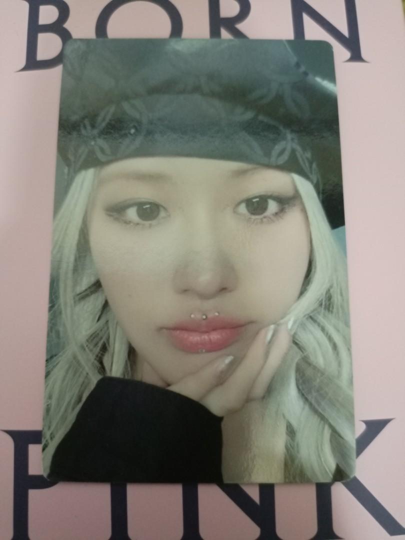 SOLD❌) BLACKPINK ROSÉ BORN PINK YG SELECT POB OFFICIAL PHOTOCARD