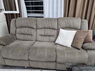(Category: ) located in . Submitted by hazamy (Listing ID 1188355378, Image 1). Description: .