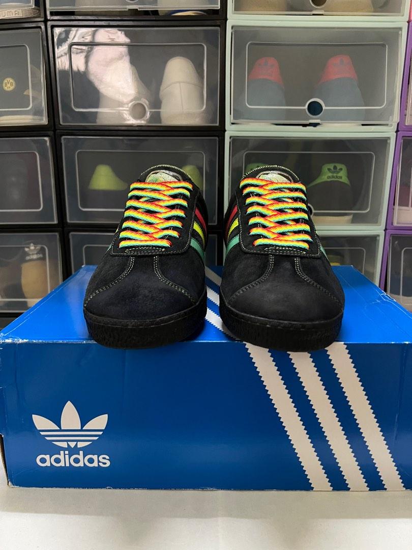 Size 2 adidas top gazelle