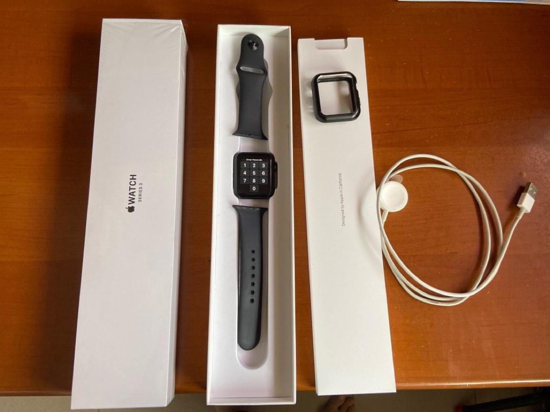 Apple watch series 3 42mm space grey aluminium outlet case gps