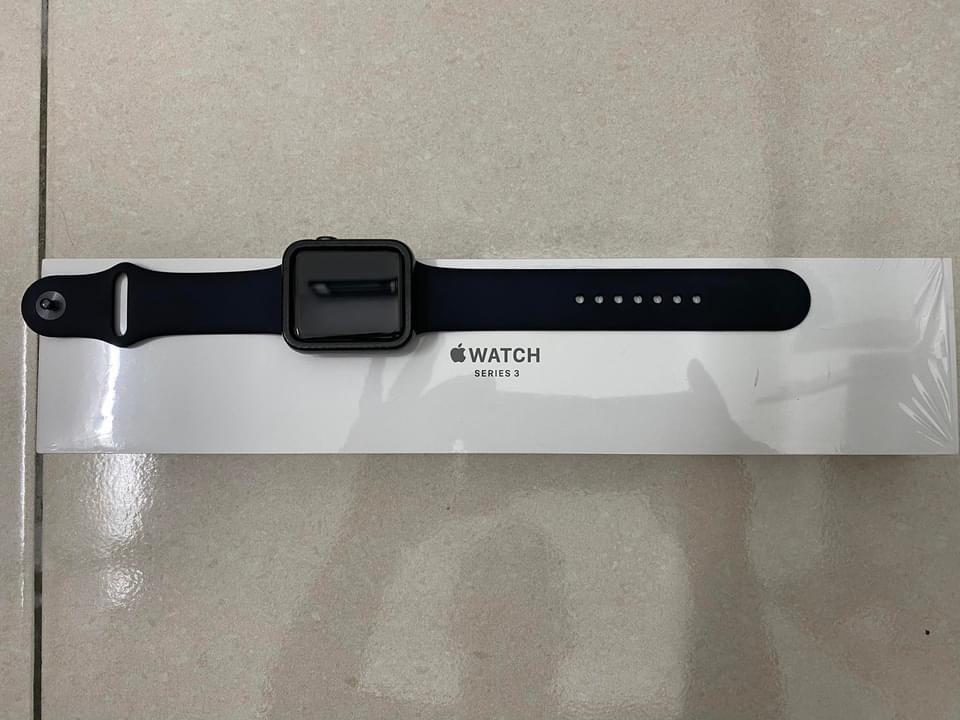 Apple watch series hot sale 3 42mm box