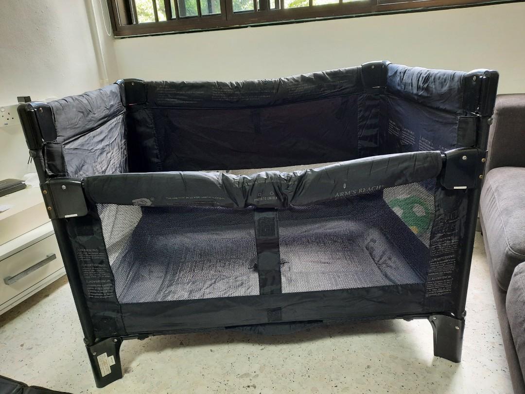 Arm's Reach Co Sleeper Cot, Babies & Kids, Baby Nursery & Kids