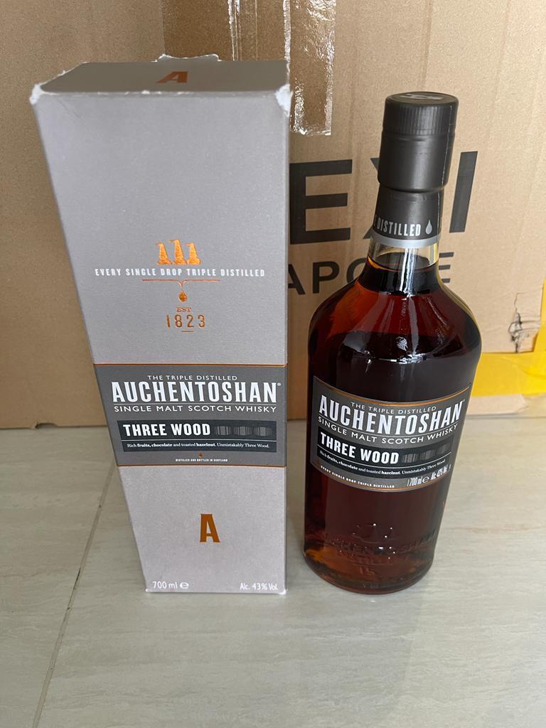 Auchentoshan Single Malt Three Wood Whisky, Food & Drinks, Alcoholic ...