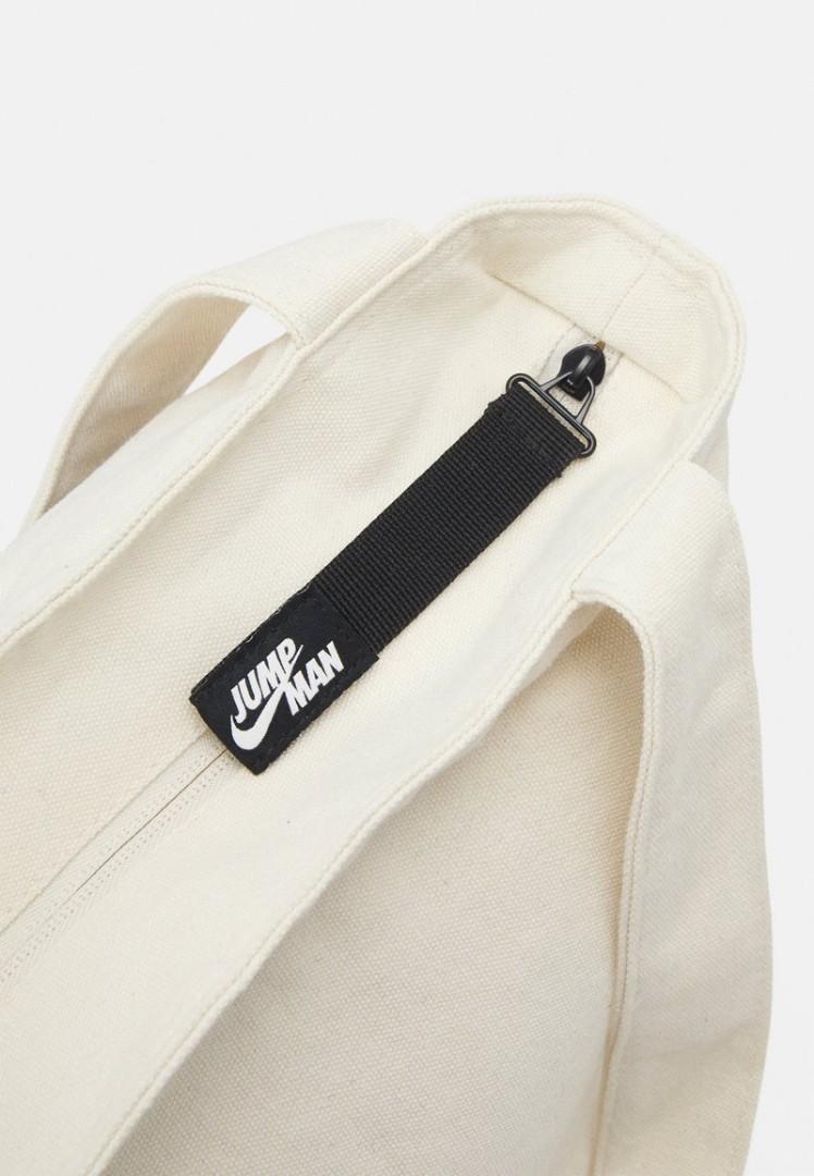 AUTHENTIC AND BRAND NEW JORDAN JUMPMAN X NIKE TOTE BAG, Women's Fashion