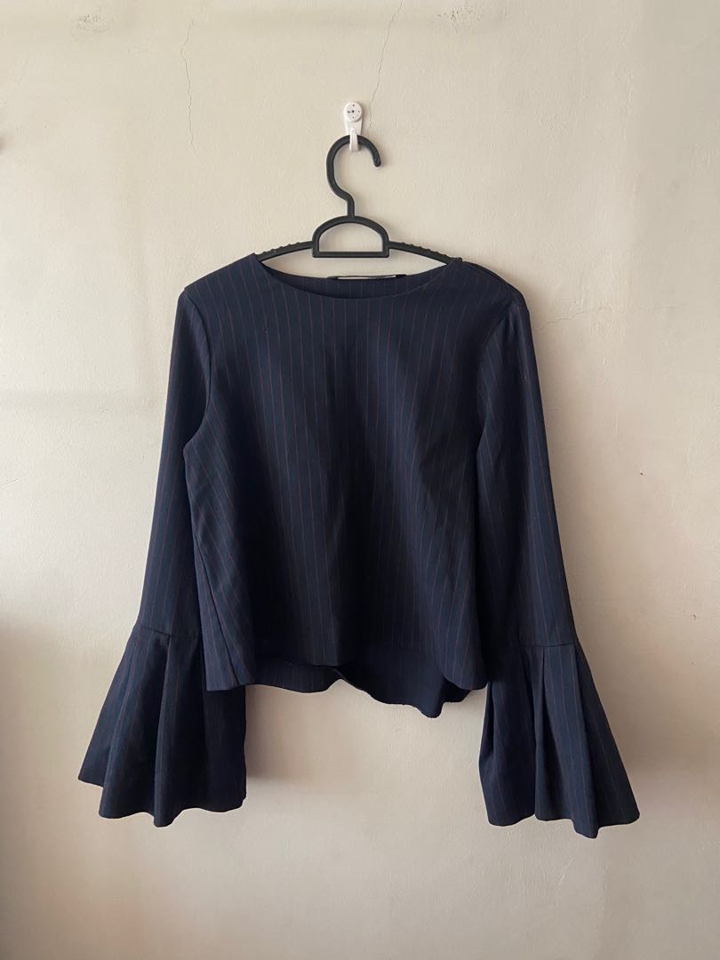 Batwing sleeve Zara top, Women's Fashion, Tops, Blouses on Carousell