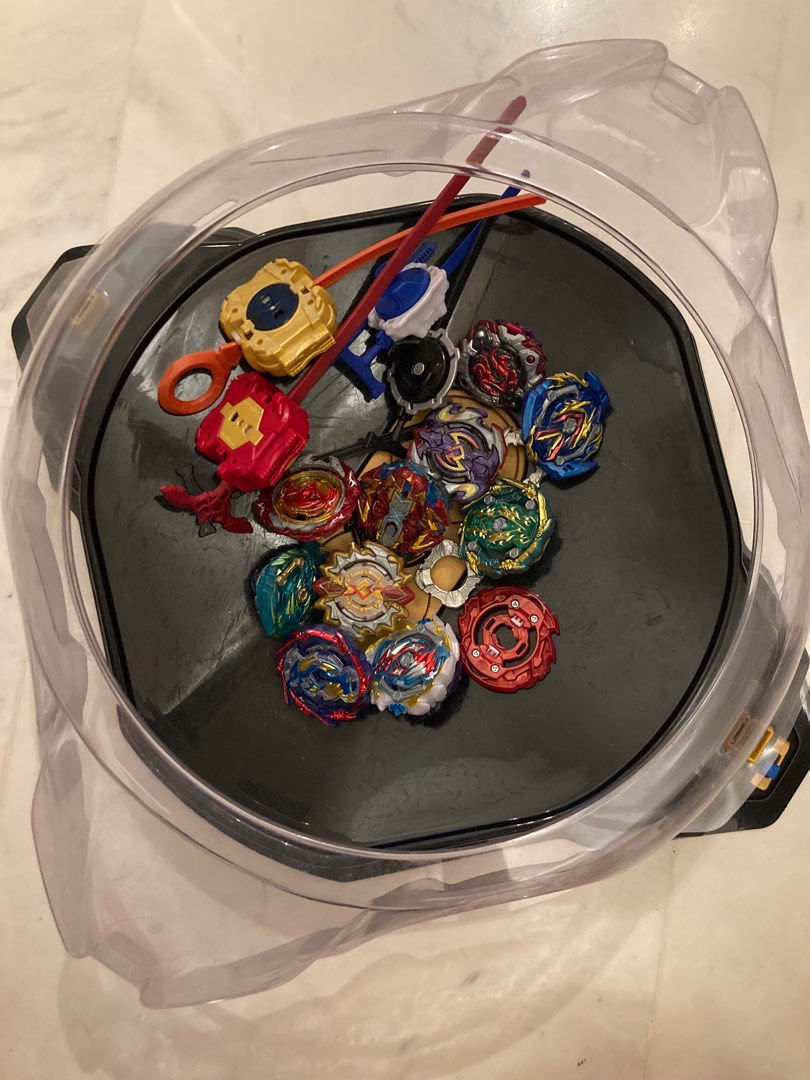 Beyblade Stadium 10 Beyblades 4 Launchers Hobbies Toys