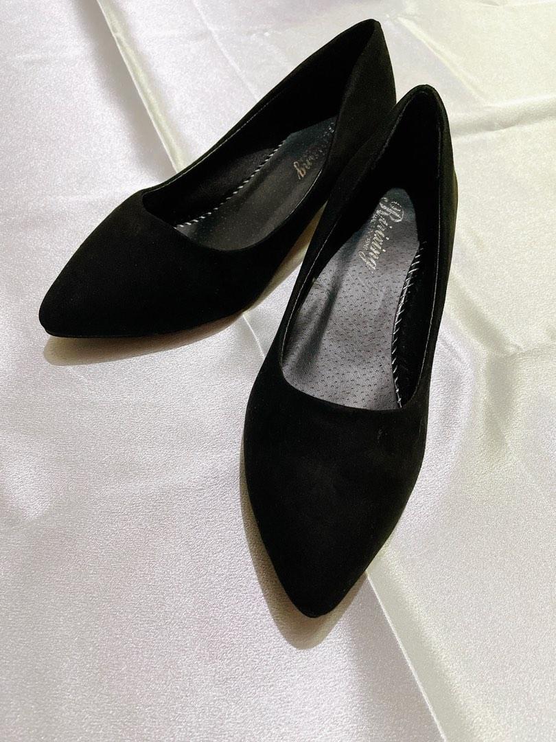 Almond toe pumps shop