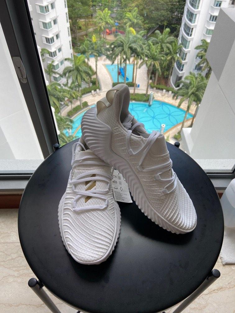 Adidas alphabounce deals trainer white
