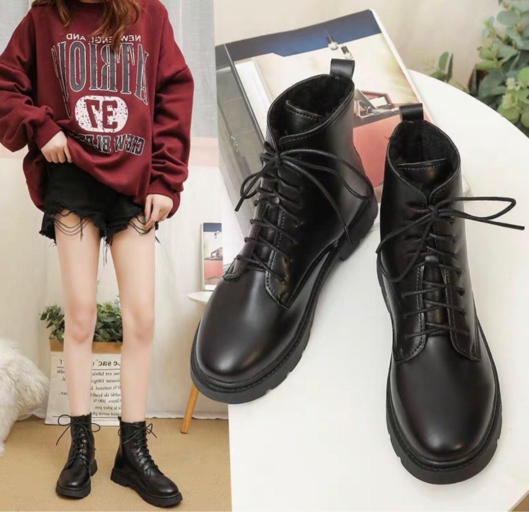 BRAND NEW BOOTS UNDER 15