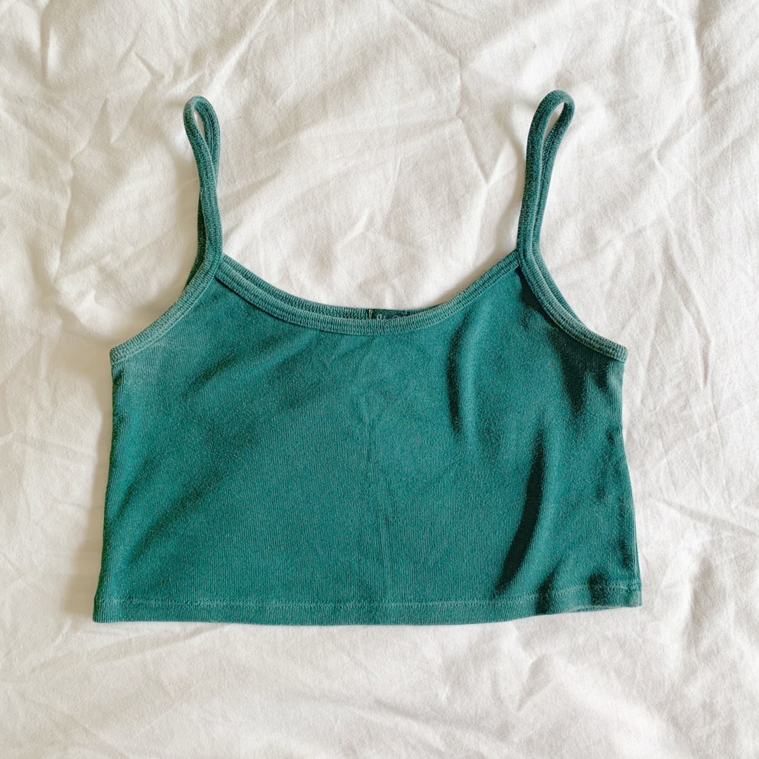 Brandy Melville forest green skylar tank top, Women's Fashion, Tops
